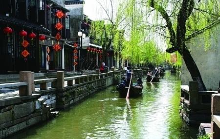 假日大厦